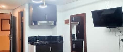 Deluxe Double Room | 1 bedroom, free WiFi, bed sheets