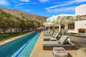 Luokittelematon kuva, 4 kautta 50, painike