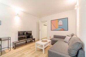 Living area - A few steps from the Royal Palace, elegant apartment equipped with every comfort and ideal for hosting 6 people, located in a building in the city center, nearby there are all the main museum and recreational attractions of little Paris. Close to the O (Torino)