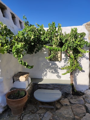 Room, 1 Bedroom, Smoking, Patio | Terrace/patio
