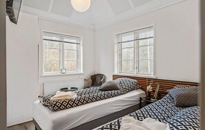 4 quartos, berço de viagem, Wi-Fi de cortesia