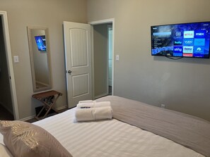 3 عدّة غرف نوم ومكتب ومكواة/لوح كي وواي فاي مجانًا