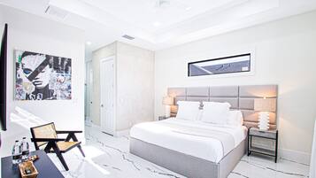 4 多间卧室、熨斗/熨衣板、旅行婴儿床、WiFi