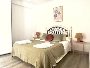 1 dormitorio, Internet, ropa de cama