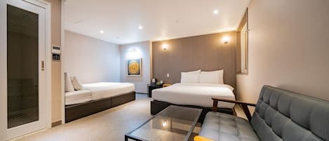 Kamar Twin Royal | Didekorasi berbeda-beda dan Wi-Fi gratis