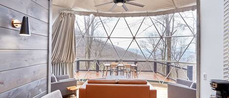 リビング エリア