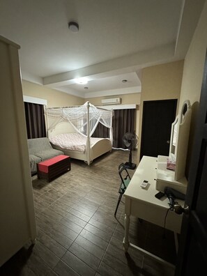 2 Schlafzimmer, WLAN, Bettwäsche