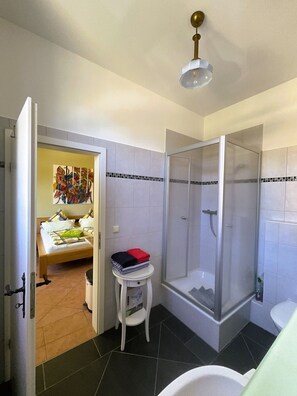 Uklassifisert bilde, 5 av 11, knapp