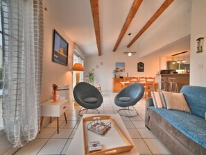 TV - Les coutures by Interhome (Ile d'Oléron)