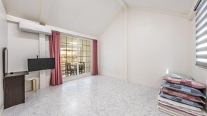 Basic Room, 1 Bedroom (Woodvalley1) - Gapyeong Wood Valley Kids Pension (Gapyeong)