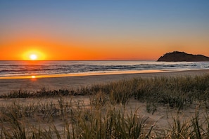 Tæt på stranden