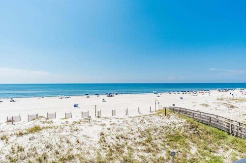 Island Sunrise 360 by ALBVR - Come see the beautiful updates and views from this condo!