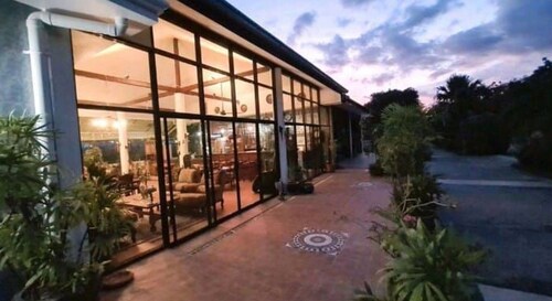 "beautiful Bungalow With a Communal Outdoor Pool and 2 km From the Sandy Beach"