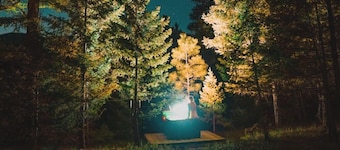 Pet-friendly and Cozy "The Shed" with Garden Views + Hot Tub near Missoula