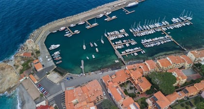 Vicolo del Maestro typical Marinese house