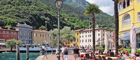 Ristorazione all'aperto