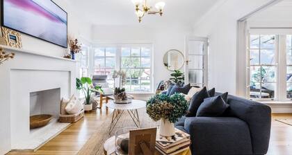 VAQUAY The Hamptons in Williamstown | Sand & Surf Summer • Beach, Cafés, Harbour