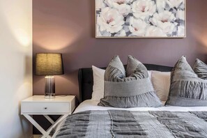 4 dormitorios, tabla de planchar con plancha, wifi gratis y ropa de cama