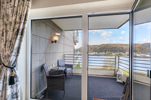 Ferienwohnung 'Rheinapartment Dependance 8' mit Balkon und WLAN