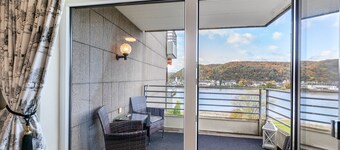 Apartment 'Rheinapartment Dependance 8' with Balcony and Wi-Fi