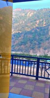 Royal Cottage | Balcony view