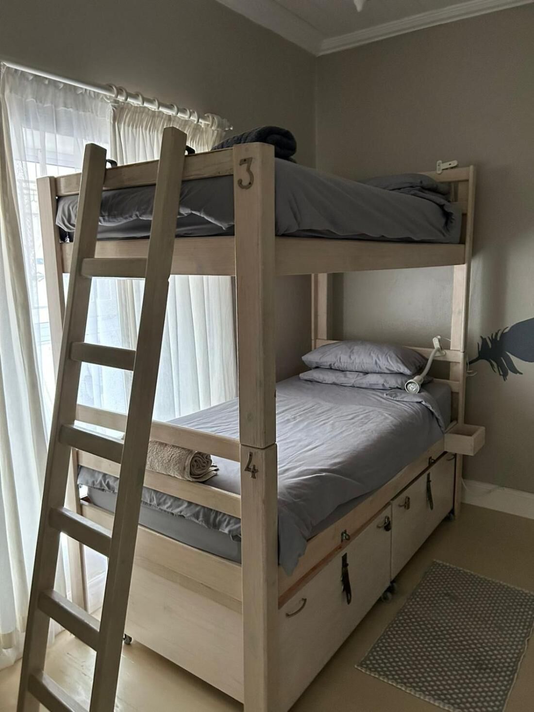 3 bedrooms