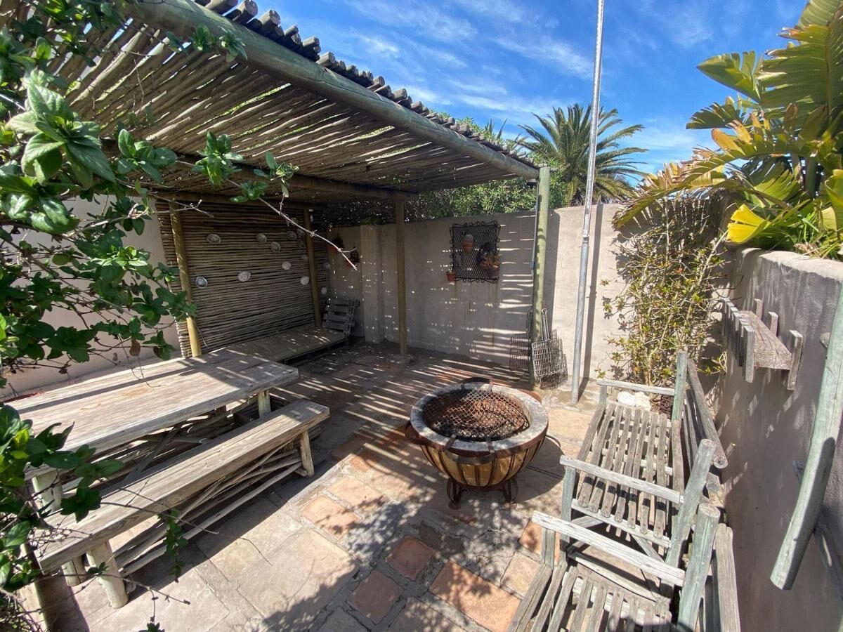 Shared Dormitory, 3 Bedrooms, Accessible, Smoking | Outdoor dining