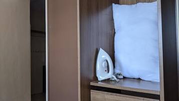 Apartment, 1 Bedroom, Accessible, Balcony | Interior