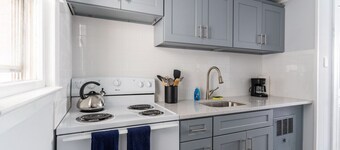 The Kelly Studio · Near Mystic, Casinos + USCGA