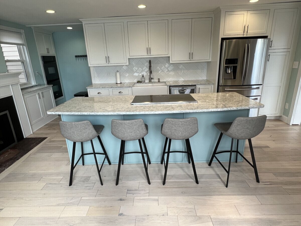 雪櫃、微波爐、焗爐、爐具