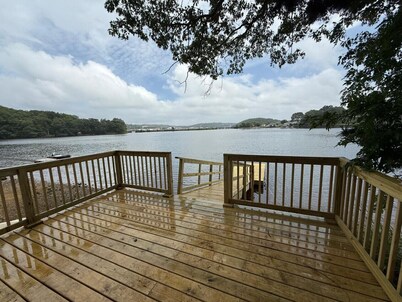 Thames River Retreat · CT College+Casinos+USCGA