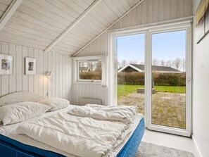 5 bedrooms, WiFi