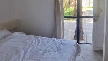 4 chambres, fer et planche Ă repasser, lit parapluie, Wi-Fi gratuit