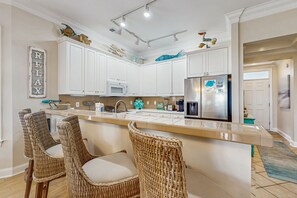 Fridge, microwave, oven, stovetop - Litchfield by the Sea 2nd-floor condo with spectacular views, pool & hot tub (Pawleys Island)