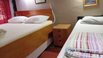 1 habitación, wifi y ropa de cama