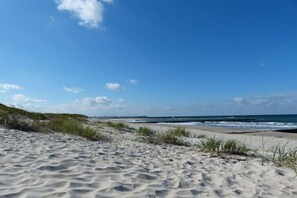Beach nearby - Nice apartment in Ostseebad Wustrow (Ostseebad Wustrow)