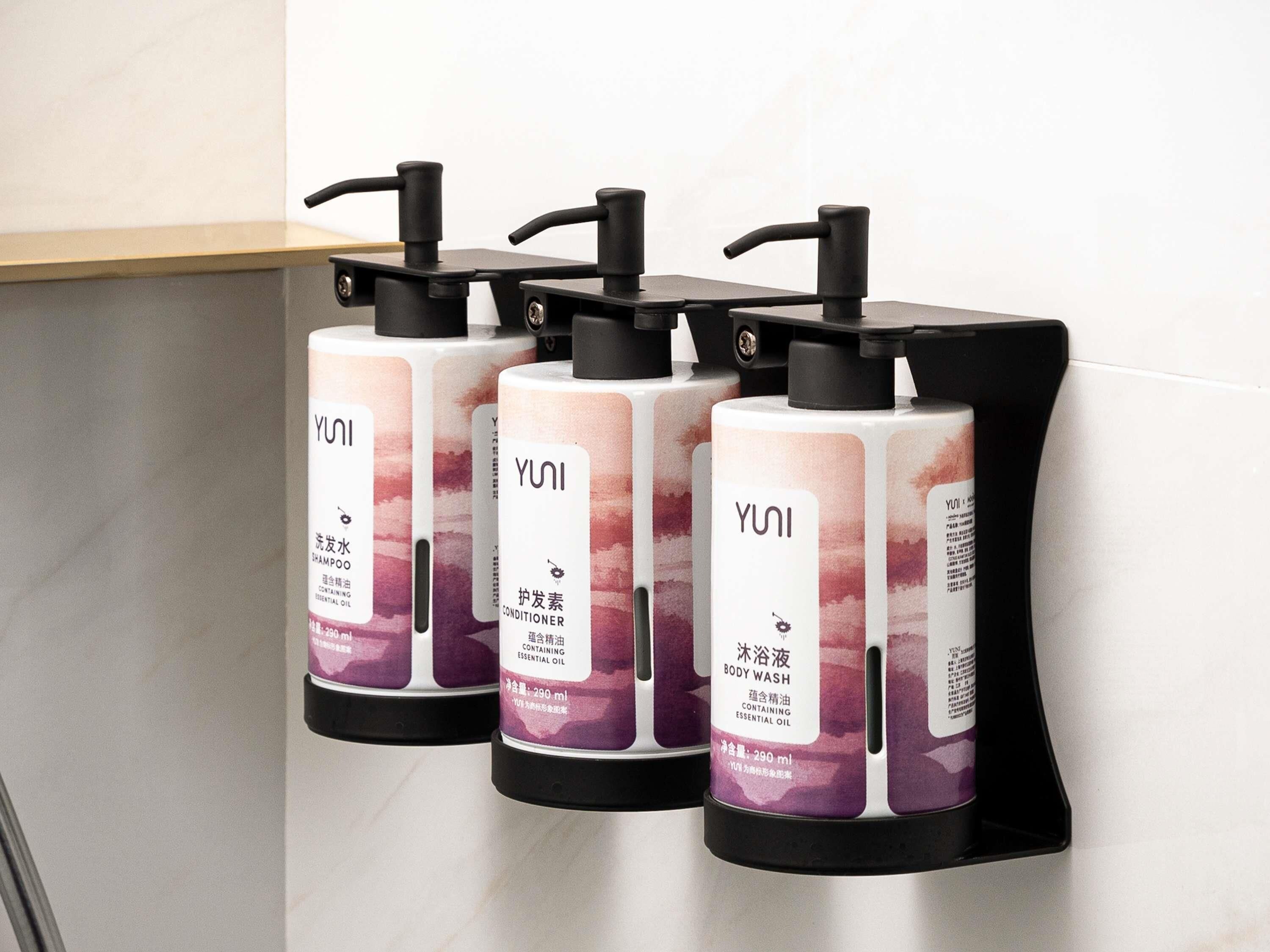 Bathroom amenities