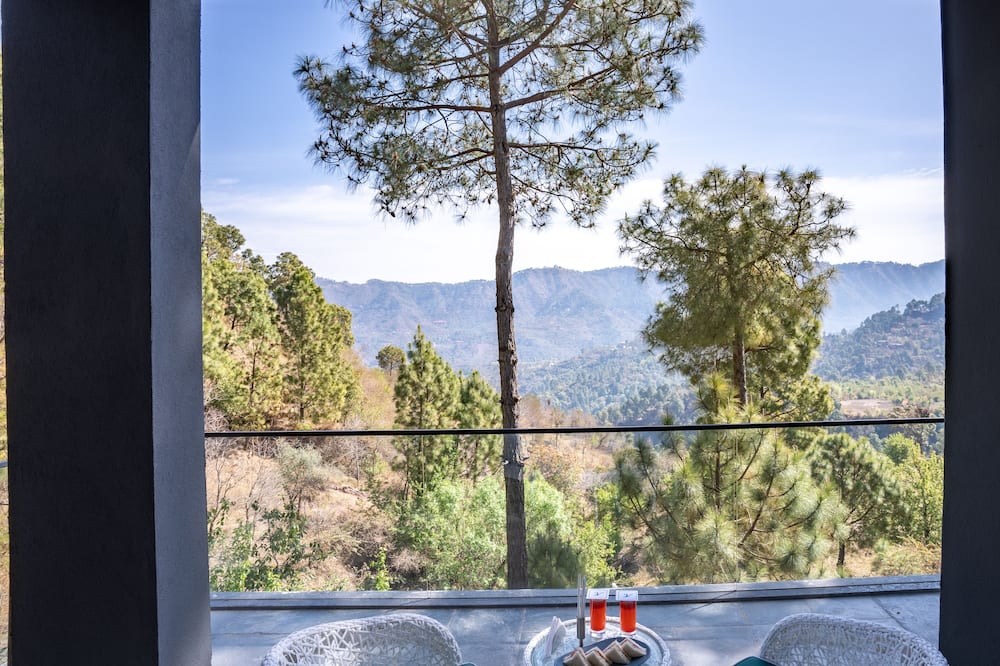 Velmore Kasauli Operated by Royal Orchid