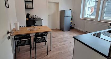 Apt.5: Voll ausgestattet 2 Schlafzimmer 4 Personen