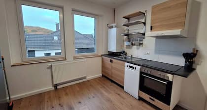 Apt.7: Voll ausgestattet 2 Schlafzimmer 4 Personen