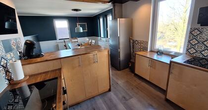 GroĂe 5-zimmer-wohnung in Zentraler Lage in Oerlinghausen fĂŒr 8 Personen