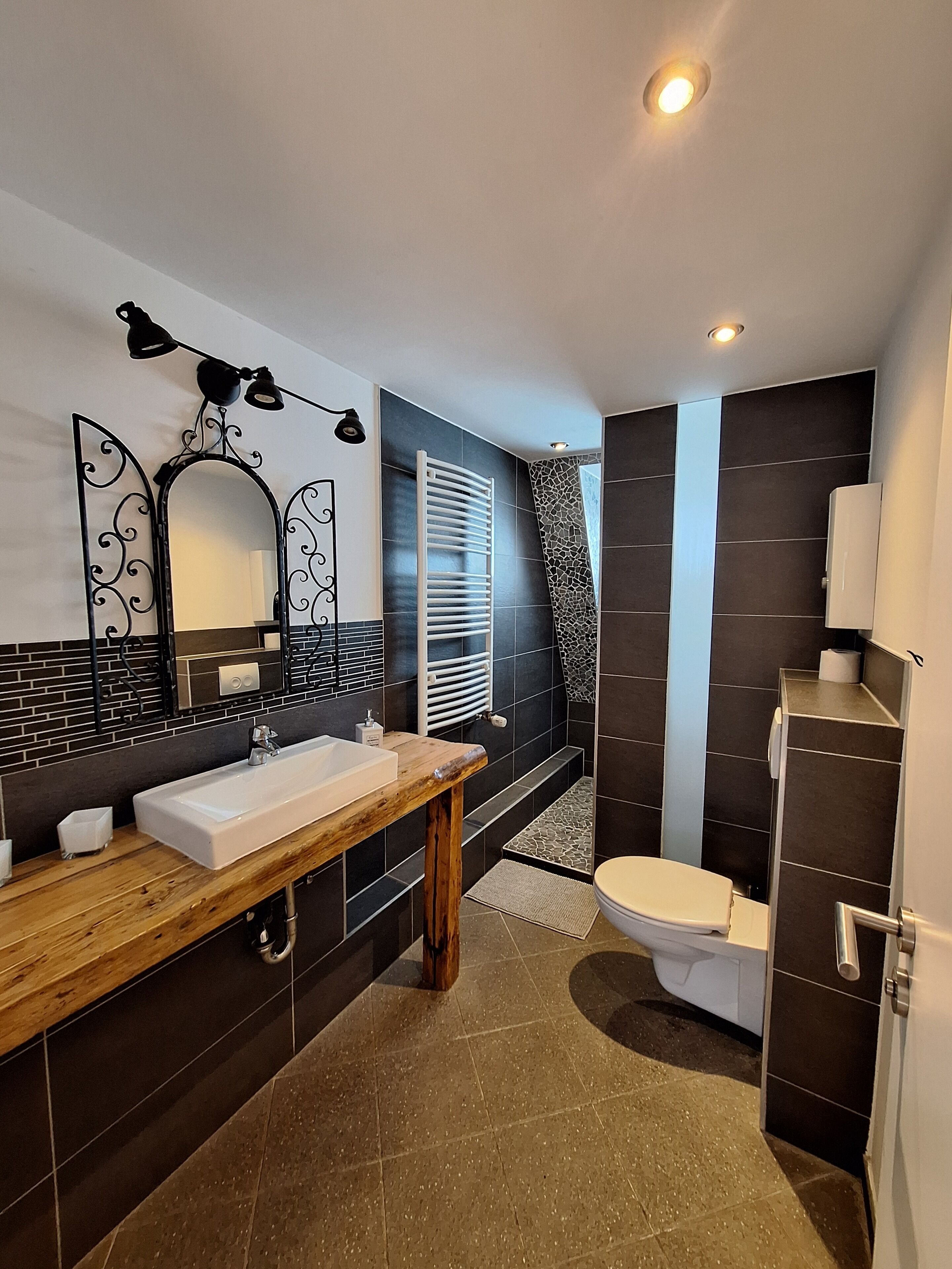 Hair dryer, towels, soap, shampoo