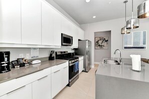 Microwave, oven, stovetop, dishwasher