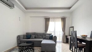 Unclassified image, 4 of 25, button - "vip Hurghada Amazing New 2-bed Apartment! on the Beach" (Hurghada)