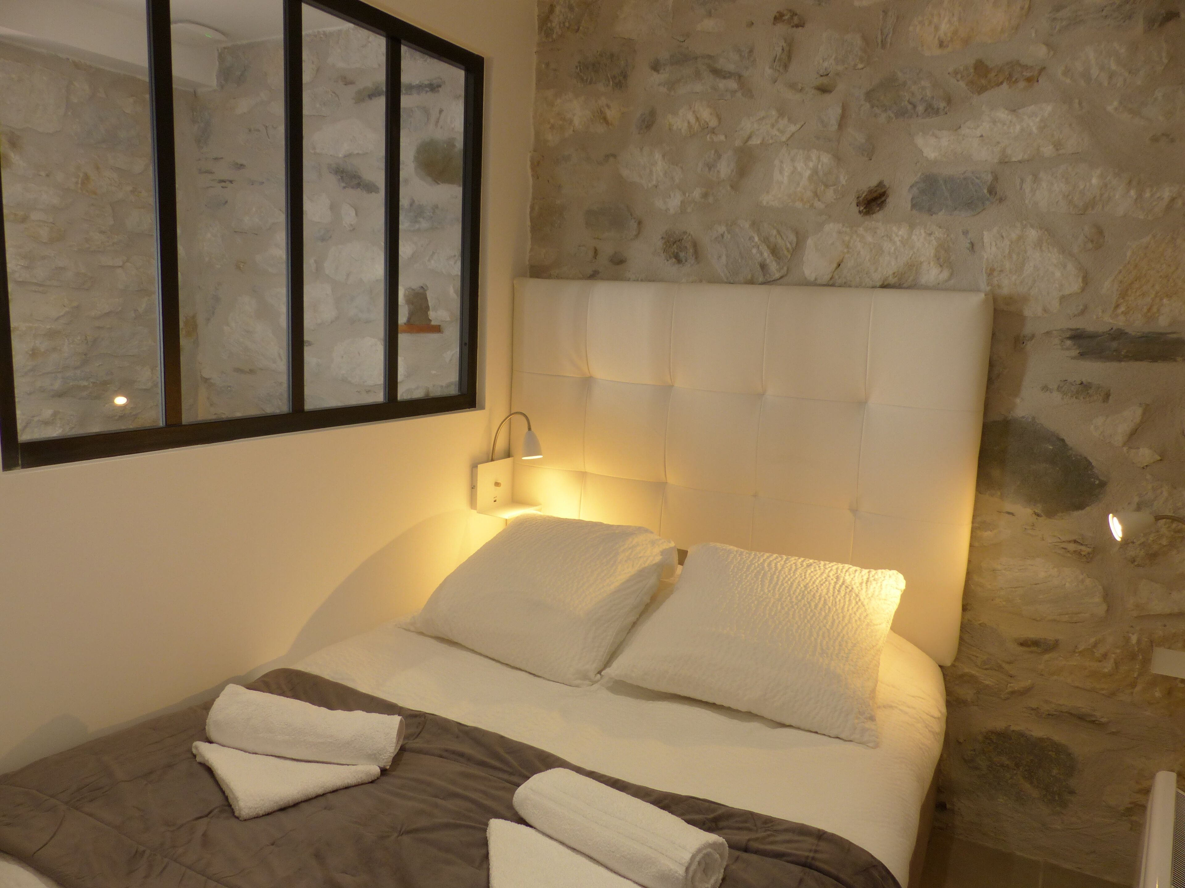 Estudio tradicional, 1 habitación | Muebles diferentes, escritorio, insonorización y wifi gratis 