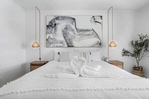 4 habitaciones, cuna de viaje, wifi y ropa de cama