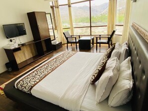 Room - Hotel The White Castle (Kargil)