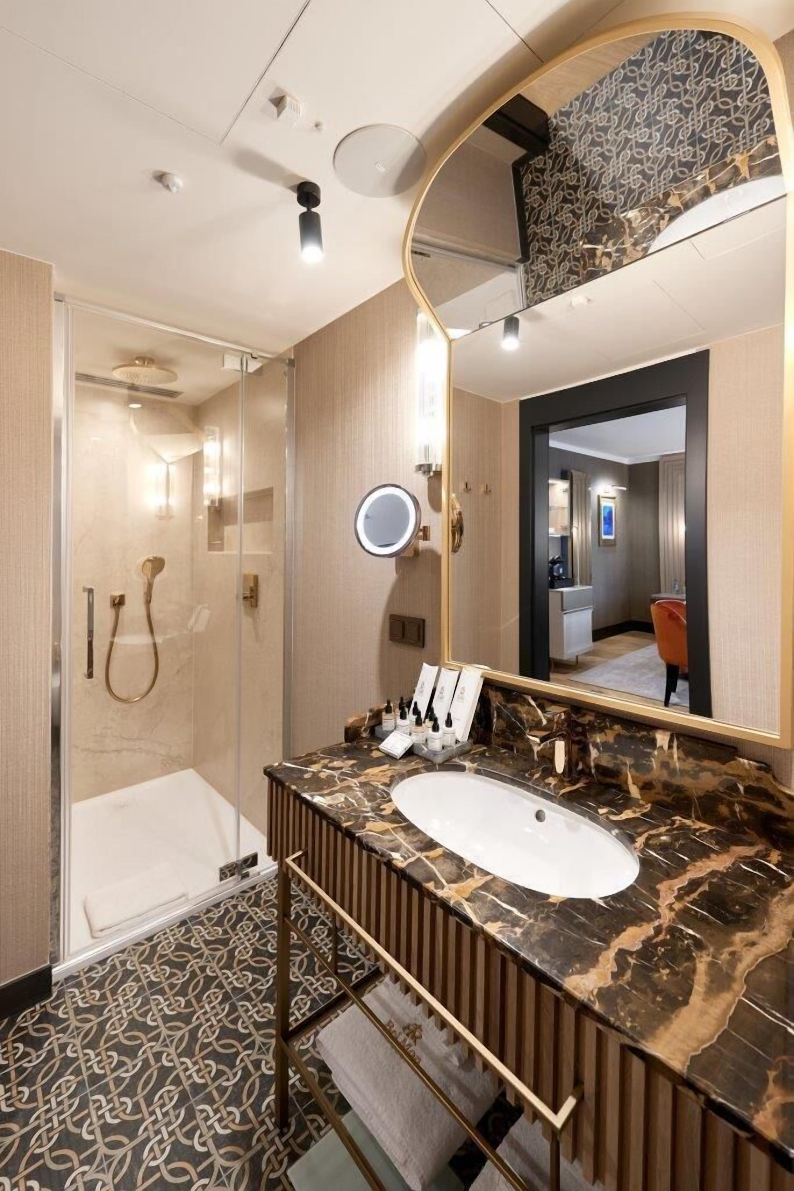Comfort Double Room | Bathroom