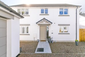 Exterior - Abelia (St Ives)