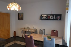 Living area - Müllers Wellness Ferienhaus (Döbrököz)